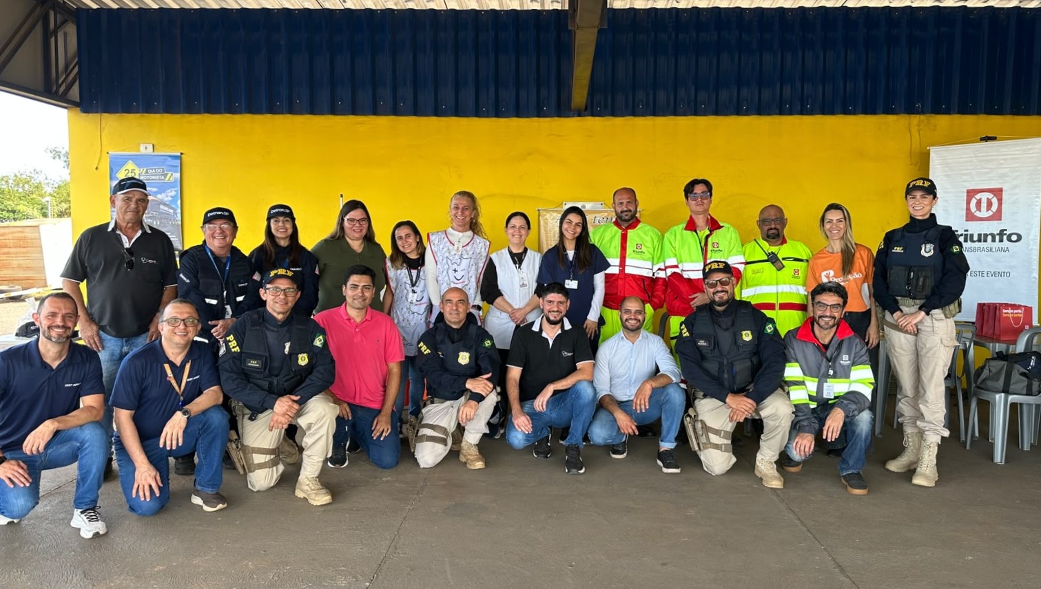 Triunfo Transbrasiliana apoia ação de saúde e conscientização promovida pela PRF na BR-153